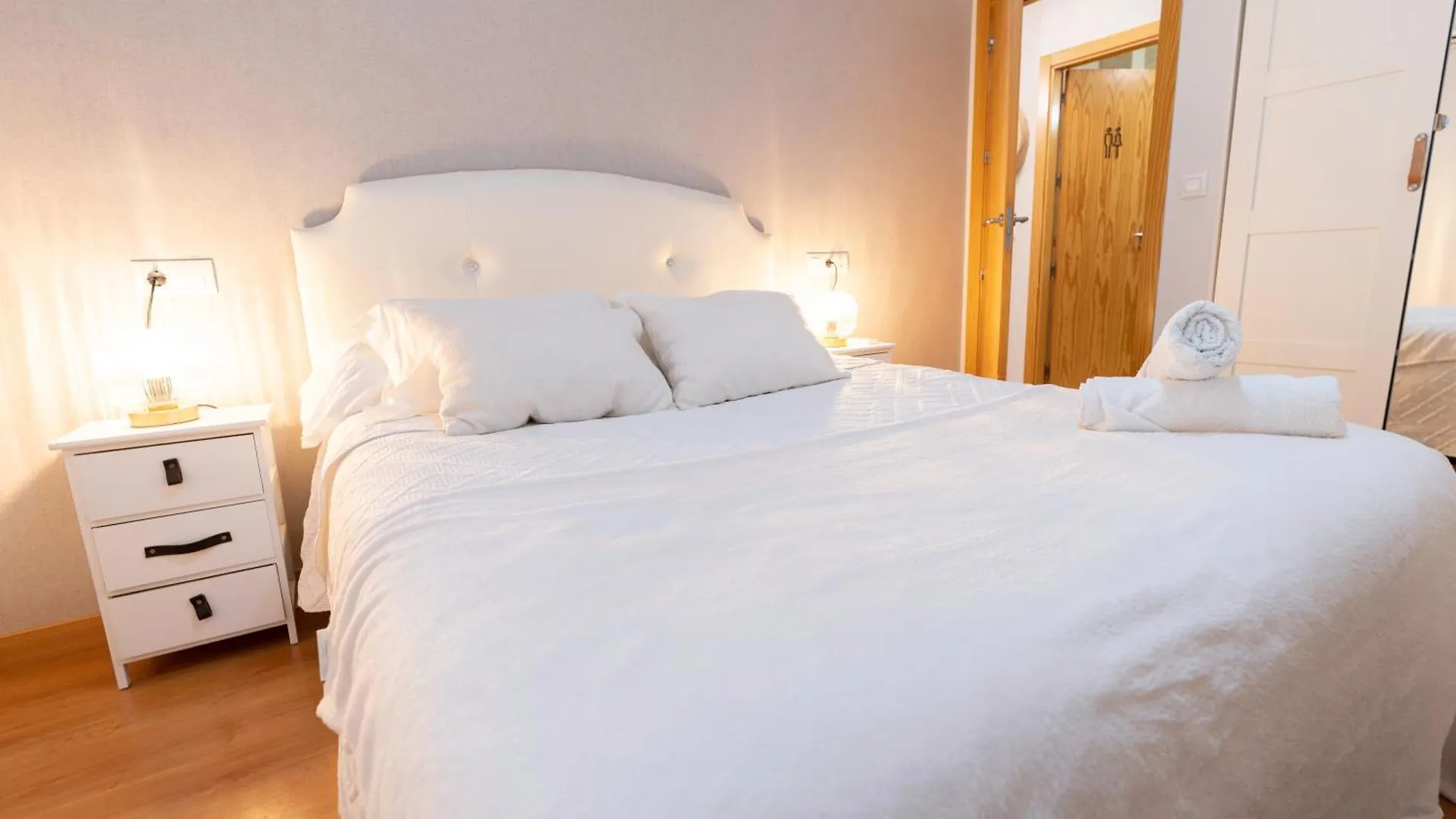 Urban Bliss, Precioso Apartamento A 6 Kms De Granada Centro Churriana de la Vega 0*,